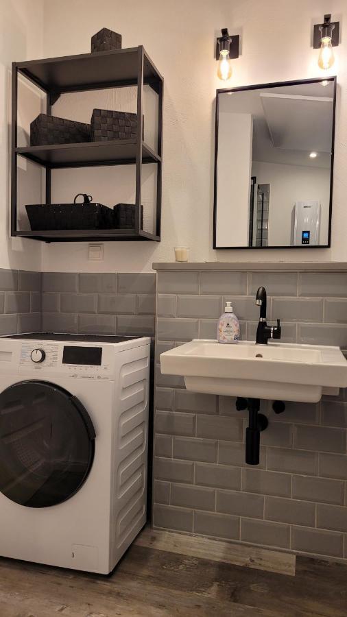 Apartment "The Loft" In Хайлигенхафен Екстериор снимка